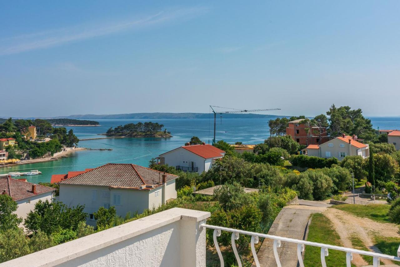 Apartments Vila Antula Banjol Ngoại thất bức ảnh