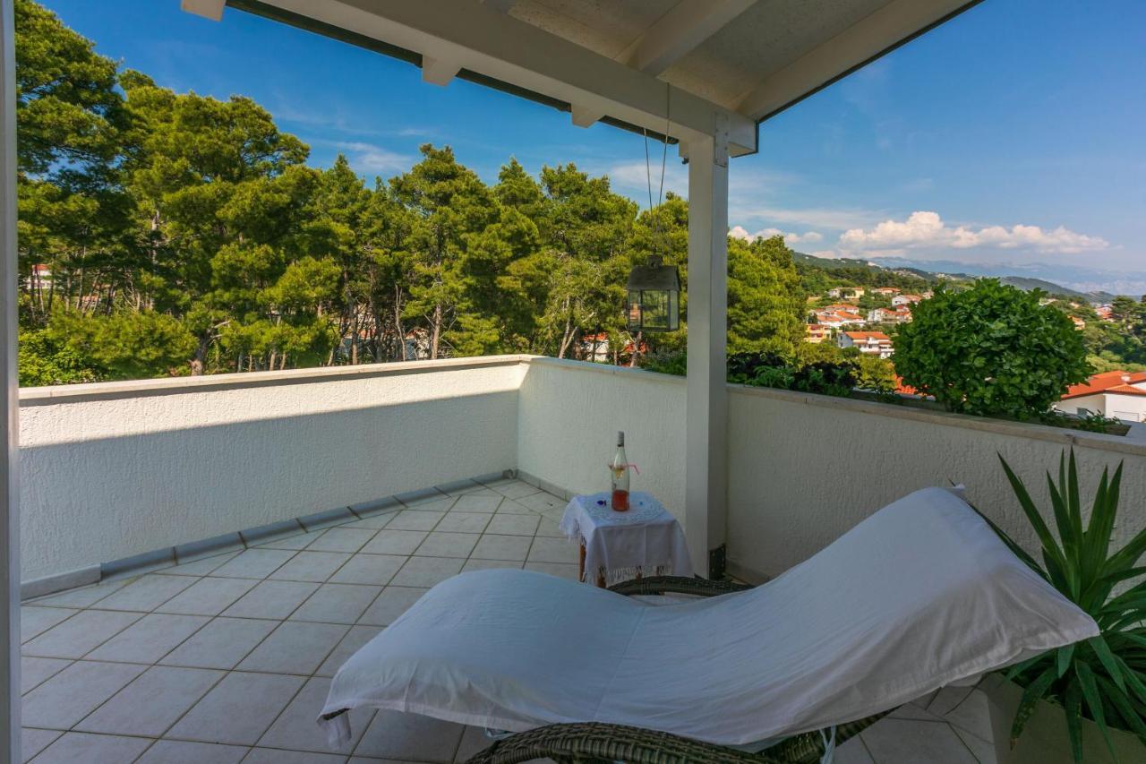 Apartments Vila Antula Banjol Ngoại thất bức ảnh