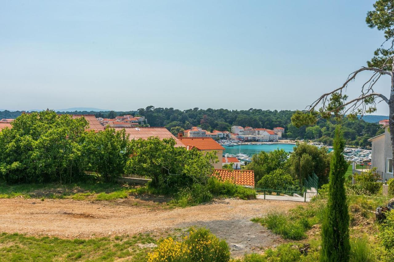 Apartments Vila Antula Banjol Ngoại thất bức ảnh