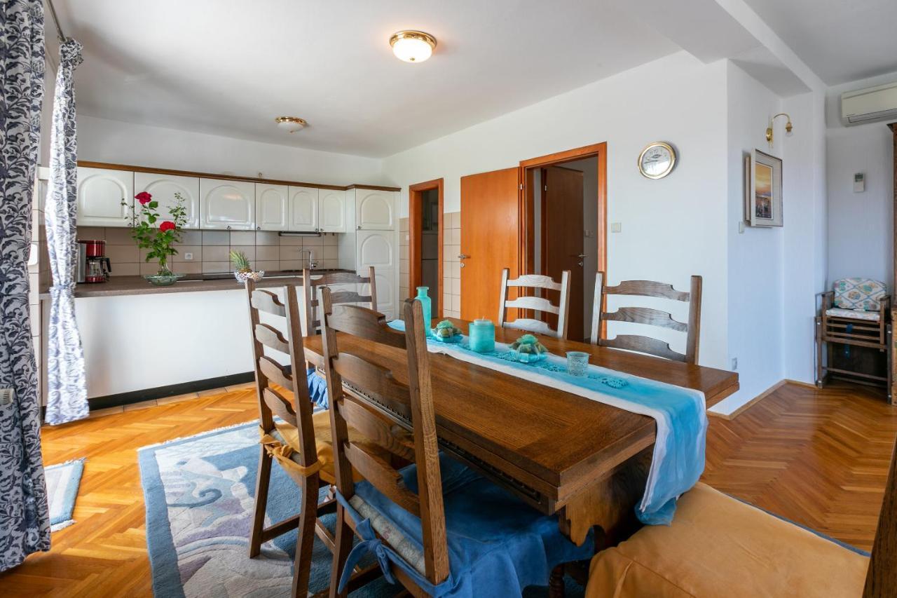 Apartments Vila Antula Banjol Ngoại thất bức ảnh