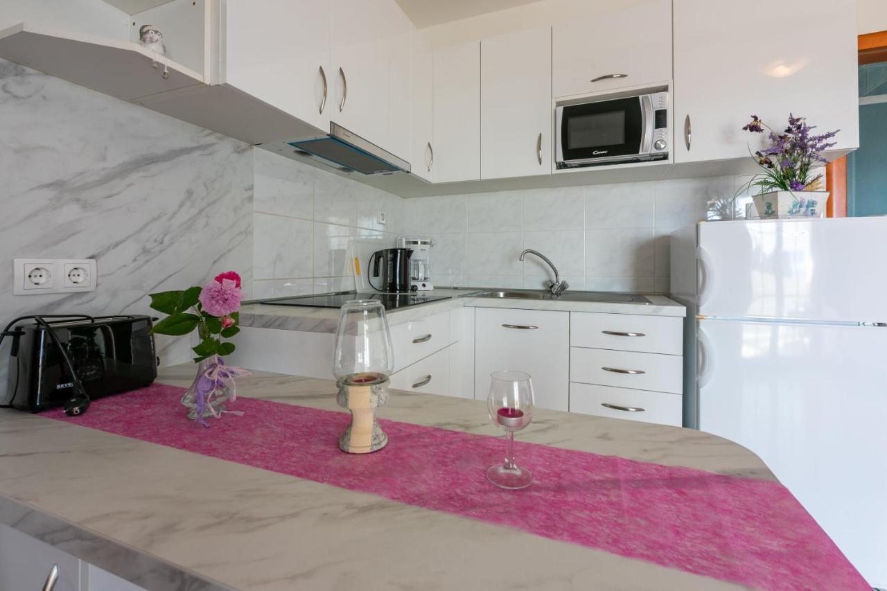 Apartments Vila Antula Banjol Ngoại thất bức ảnh